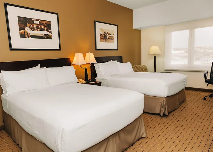 4 star hotel: Holiday Inn San Salvador By Ihg